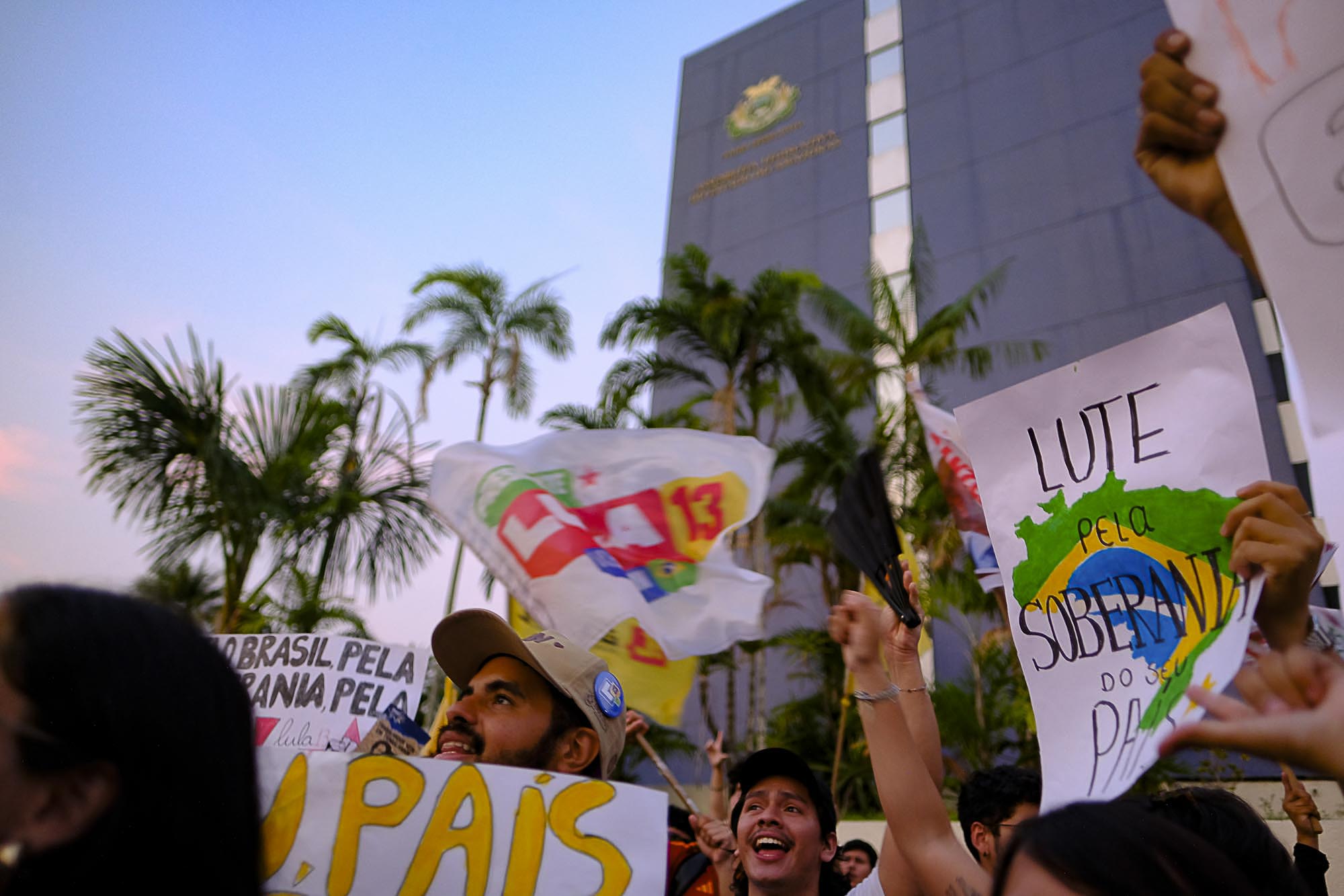 Movimento Estudantil que saiu da Universidade do Estado do Amazonas até a Assembleia Legislativa